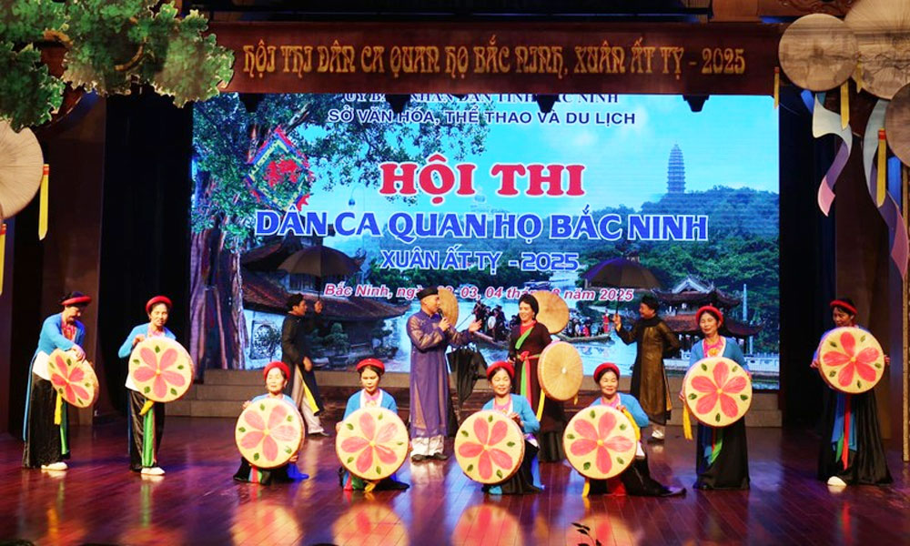 Nearly 600 performers join Quan Ho folk singing contest in Bac Ninh